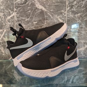 (SOLD) Nike PG 4 Size 10.5 Men's Basketball shoe